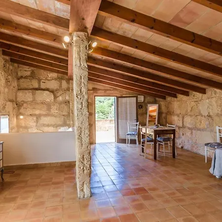 Garrovar Beautiful House For 6 People Located In Heart Of Old Town Villa Pollenca