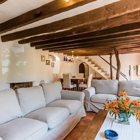 Garrovar Beautiful House For 6 People Located In Heart Of Old Town * Pollenca