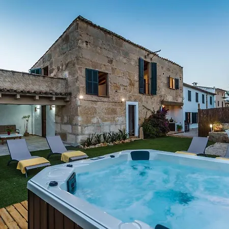 Garrovar Beautiful House For 6 People Located In Heart Of Old Town * Pollenca